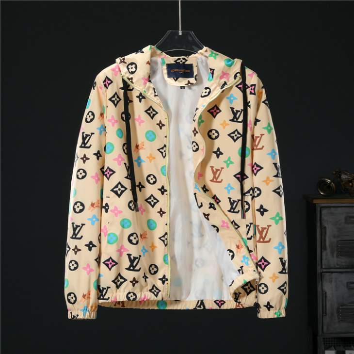 Picture of Louis Vuitton Jackets _SKULVM-3XL3cr6611531938